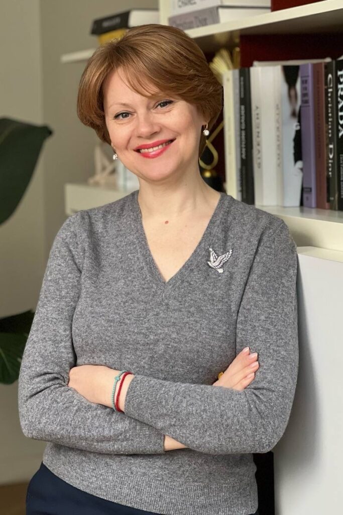 Dyomushkina elena 683x1024